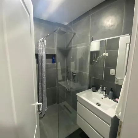 Franci's No2 Apartament *